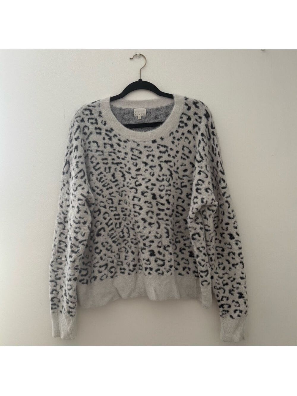 Dee Elly Women’s Leopard Print Sweater